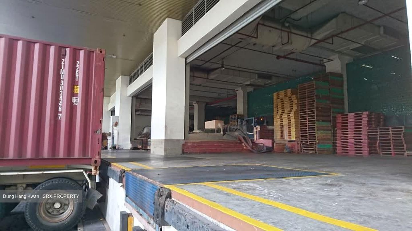 Tanjong Penjuru (D22), Warehouse #559659781
